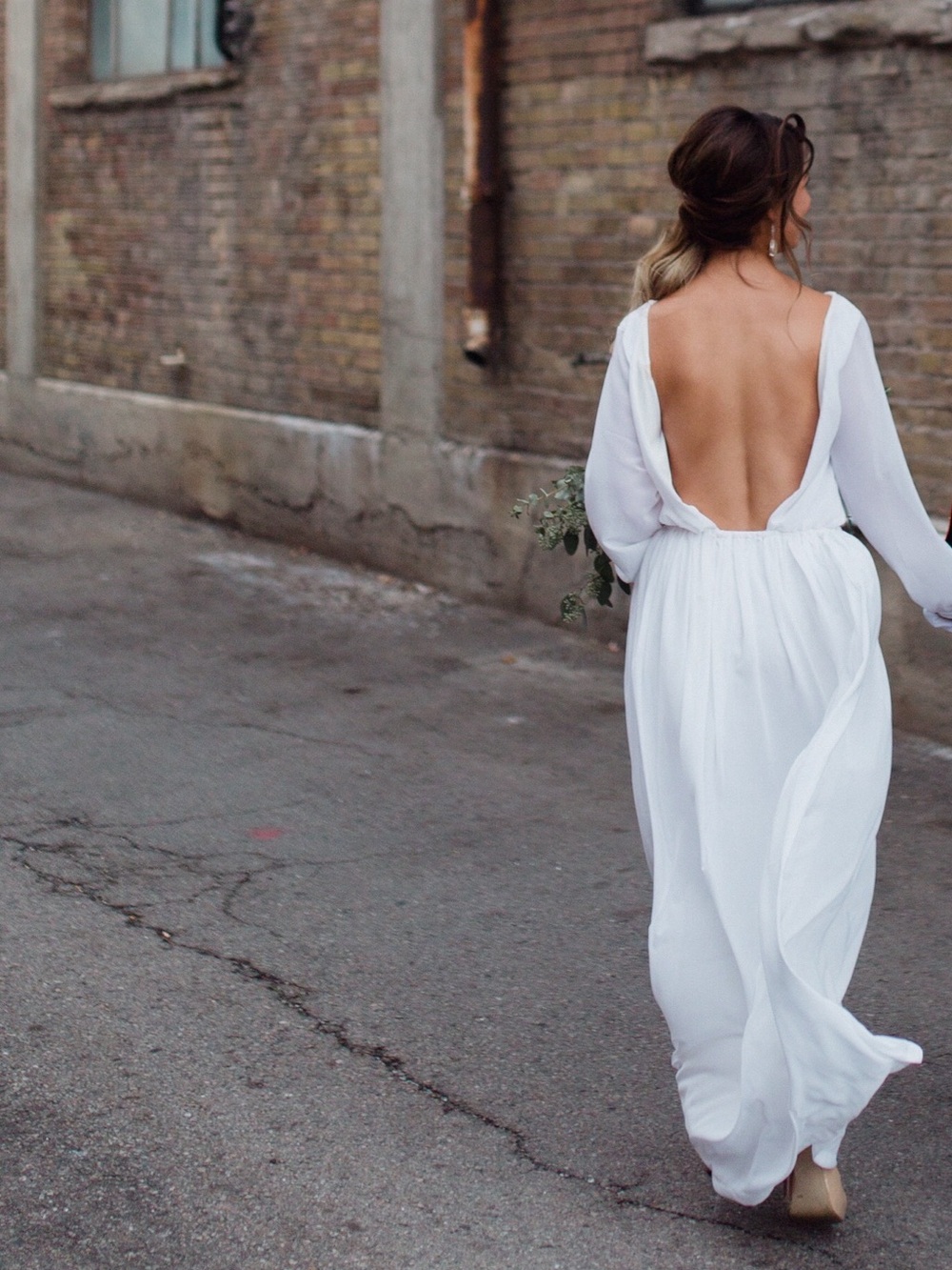 Open-Back Chiffon Wedding Dress Long Sleeve